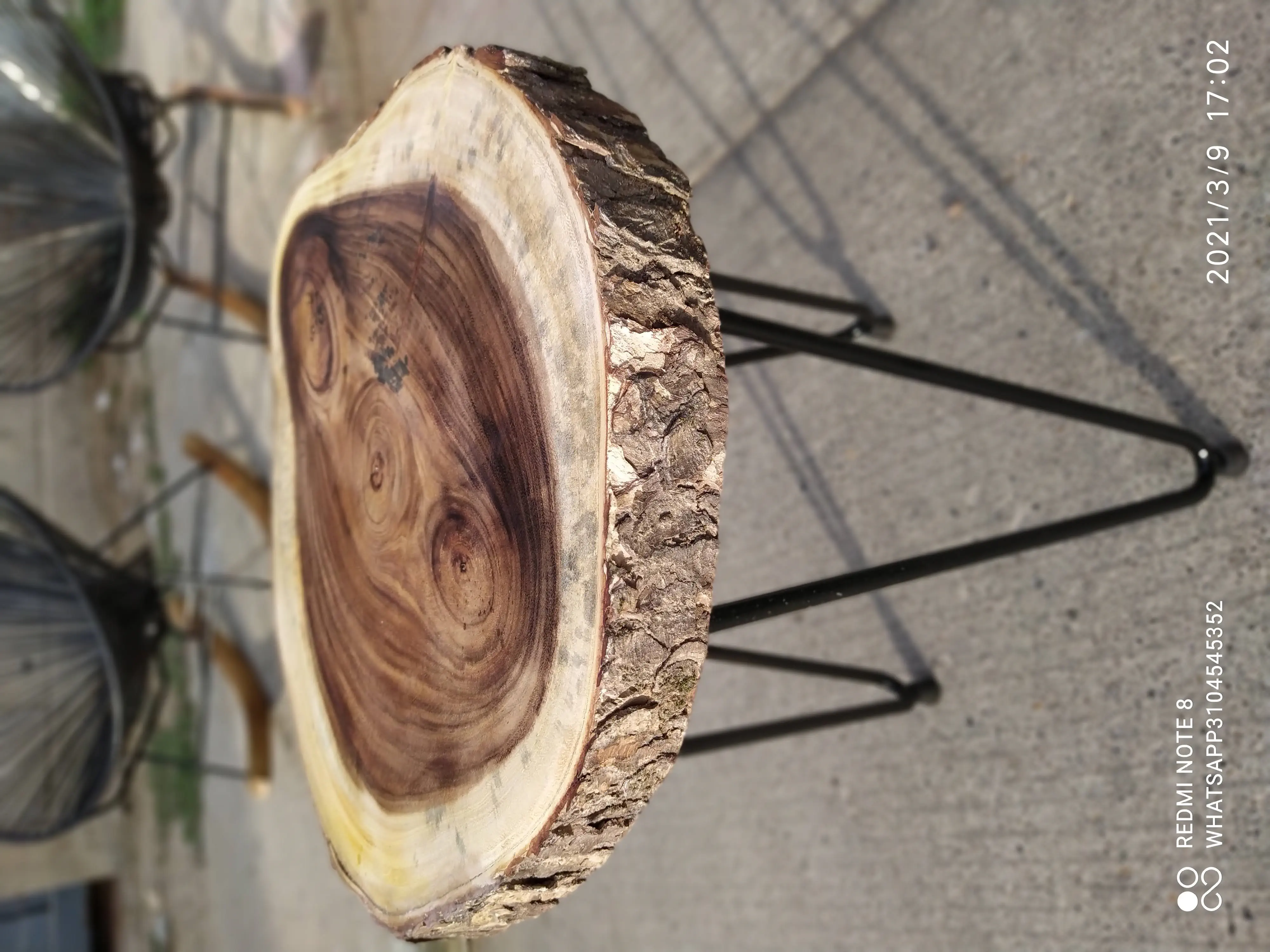 Imagen de silla mecedora número 33 del álbum